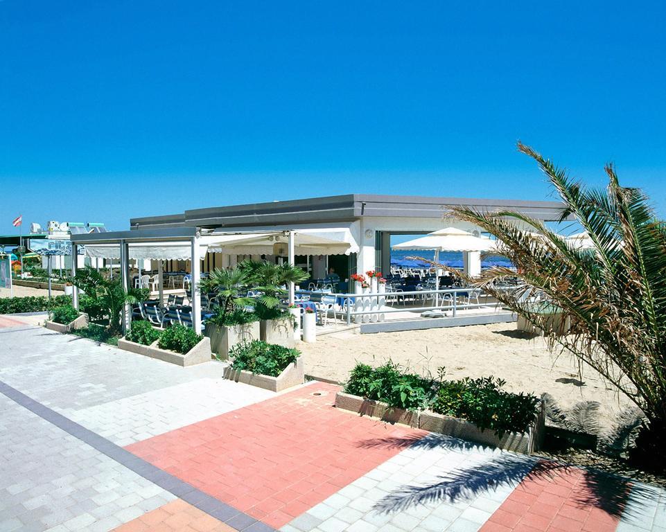 Hotel Clipper Giulianova Kültér fotó