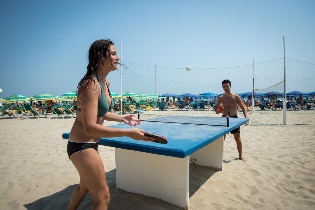 Hotel Clipper Giulianova Kültér fotó